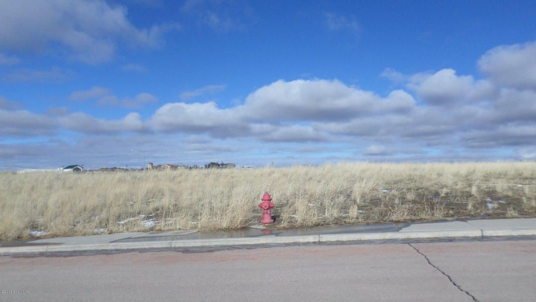 2600 Ledoux Ave, Gillette, WY 82718
